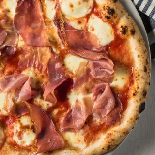 Pizzas Prosciutto 40 Cm.