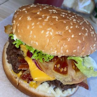 Hamburguesa La Clásica 