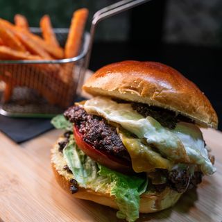 Burger completa trufada