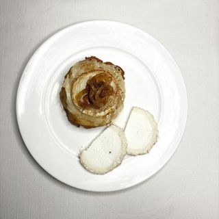 Timbal de berenjena con queso de cabra