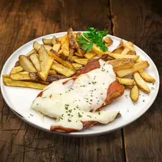 Milanesa suprema de pollo napolitana