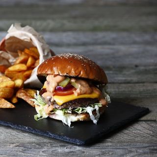 Hamburguesa Clásica