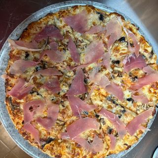 Pizza Prosciutto & Funghi (32 Cm.)