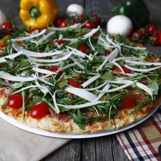 Pizza Rúcula Y Jamón (32 Cm.)