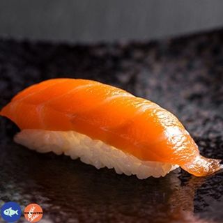 66 Nigiri De Salmón (2 Uds.)