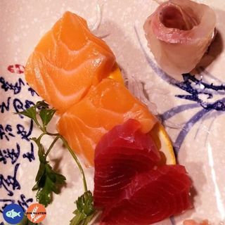 301 Variado Sashimi (6 Pzs.)