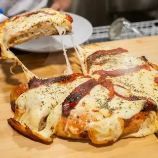 Pizza Pernil Dolç I Pebrot Grande (2-3 personas)