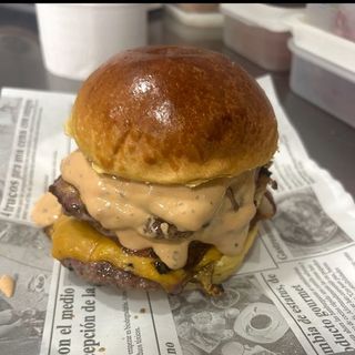 Hamburguesa Loqui Doble Carne 