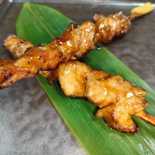 Yakitori de pollo (2 pzs.)