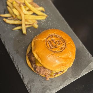 MENÚ BBQ CRUNCH TRIPLE