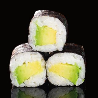 62. Maki de aguacate (8 pzs.)