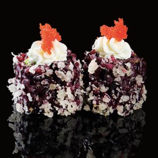 92. Rollo de atún negro (8 pzs.)