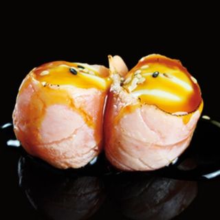 237. Salmón flameado (2 pzs.)