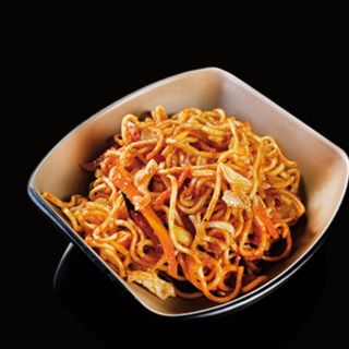 34. Yakisoba de verdura