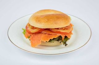 Bagel Con Queso