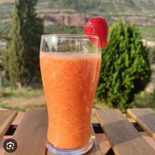 Zumo De Naranja Fresa