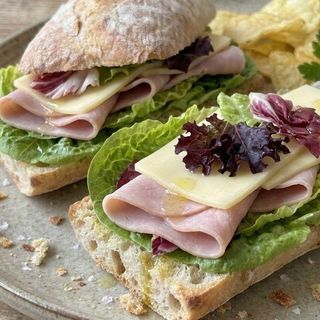 Bocadillo York & Edam