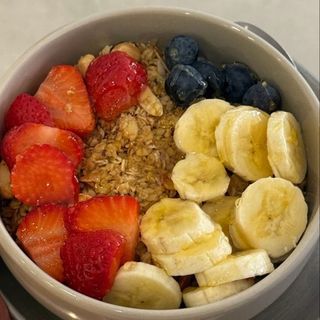 Yogur Con Granola & Miel