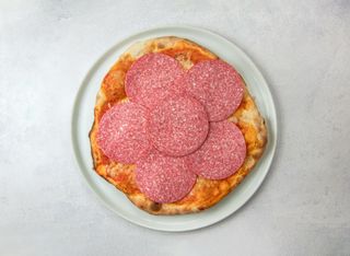 Pizza Salami (Pequeña)