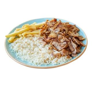Plato Arroz Con Carne Y Ensalada