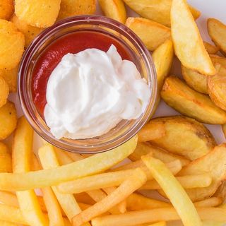 Tapa De Patatas Bravas 