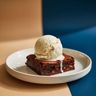 Brownie Con Helado