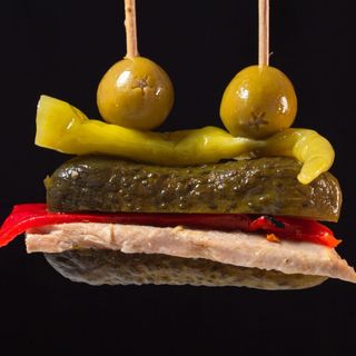 Pepinillo Relleno Ventresca De Atún