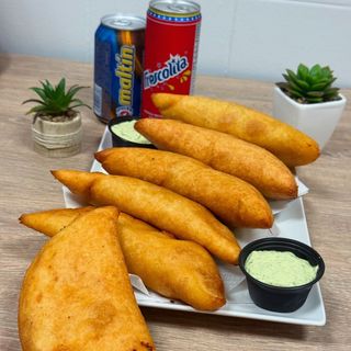 Empanada de carne mechada