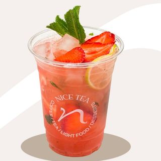 Mojito De Fresa Al Amanecer