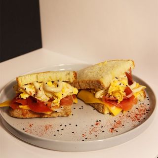 Sándwich Tradicional