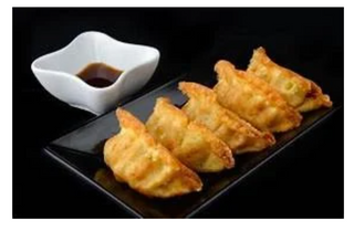 Gyozas De Pollo (Ración)