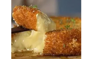 Cuñas De Brie Crujientes (Ración)