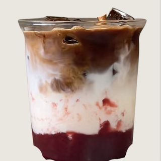 Strawberry Coffe Latte (330 Ml.)