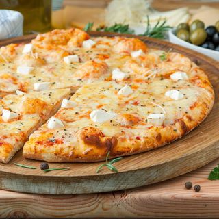 Pizza Todo Pollo (Mediana)