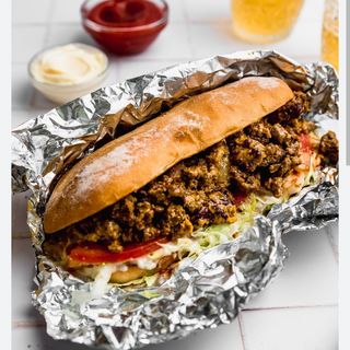Bocadillo De Carne Picada