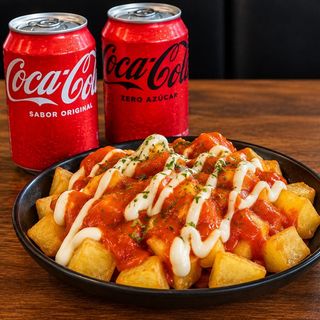 Combo Bravas + 2 Refrescos