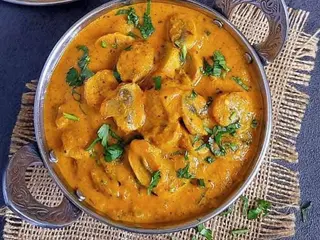Mushrooms Salan
