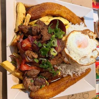 Lomo Saltado A Lo Pobre