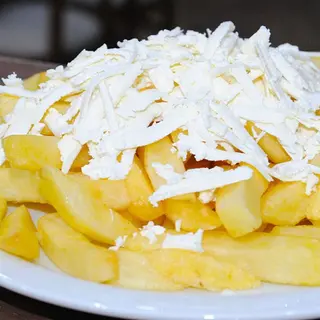 Patatas Fritas Con Queso Feta