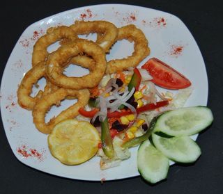 Calamar A La Romana Con Patatas