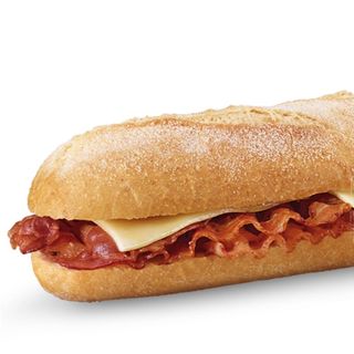 Bocadillo De Bacon Y Queso