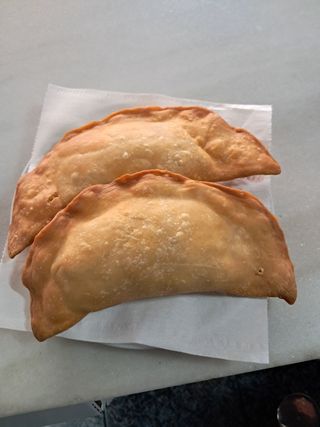 Empanada Completa (1 Ud.)