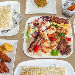 Arroz Con Salsa Blanca