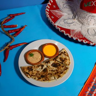 Quesadilla Carne
