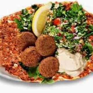 Plato Vegetal O Falafel