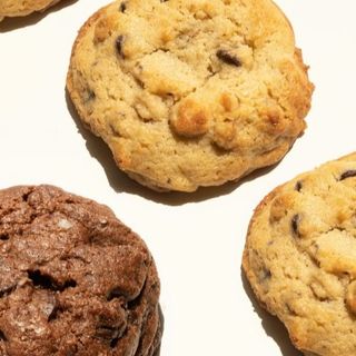 Cookie de vainilla con chocolate y nueces