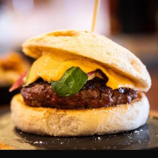 Hamburguesa reina astur