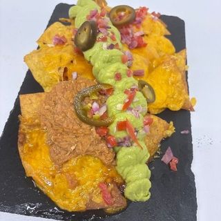 Nachos caseros