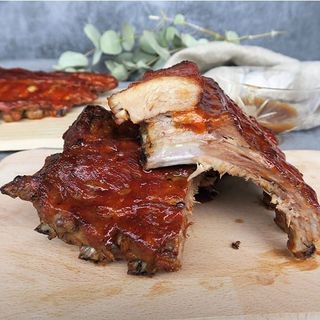 Costillas a la barbacoa a baja temperatura