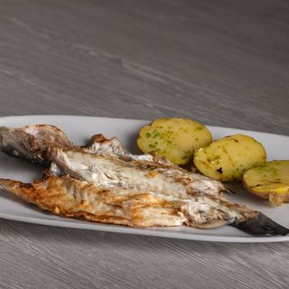 Lomo de lubina a la brasa